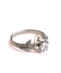 DoronMerav | Leaves Engagement Ring No.4 - 18K White Gold and Diamond engagement ring, engagement ring, leaf ring, filigree, antique, art nouveau,vintage(リング)