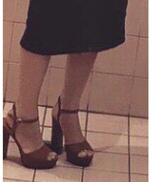 H&M | チャンキーになっているサンダルです(サンダル)