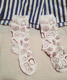 socksks pan柄。

パンが食べたくなる、楽しい靴下□

kunkun design▽(ソックス/靴下)