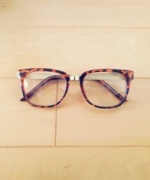 メガネ
(メガネ)