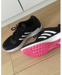 adidas | ソールがピンク♡(スニーカー)