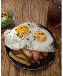egg baby cafe | エッグトースト with フレンチフライ(その他)
