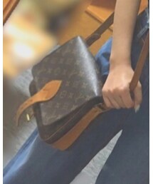 LOUIS VUITTON | ショルダーバッグ