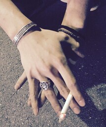 手元 | バングル/リストバンド