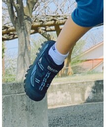 瞬足 | スニーカー