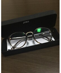 JINS | メガネ