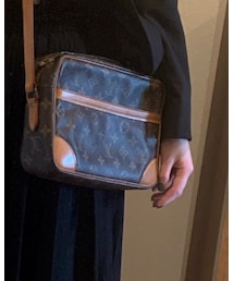 LOUIS VUITTON | ショルダーバッグ