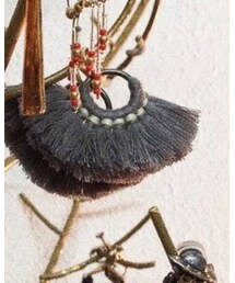 行きつけのエスニック雑貨屋 | 合わせやすくて助かる(イヤリング)