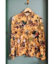 フランス | ちょっと難しい。黒のボトムスは間違いない。(シャツ/ブラウス)