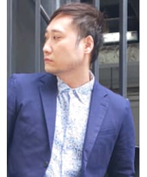 GU | テーラードジャケット