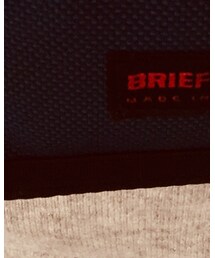 BRIEFING | パスケース