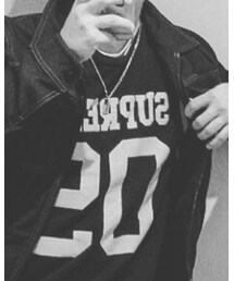 Supreme  | Tシャツ/カットソー