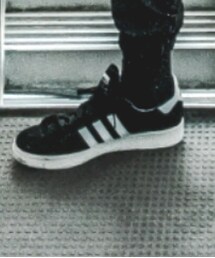 adidas | スニーカー