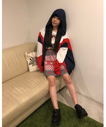 フードかぶるとこんな感じ！ | ナイロンジャケット