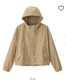 GU | マウンテンパーカー