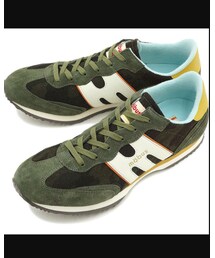 mobus | スニーカー