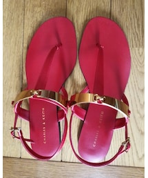 CHARLES & KEITH | サンダル