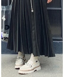 initial | ローファー