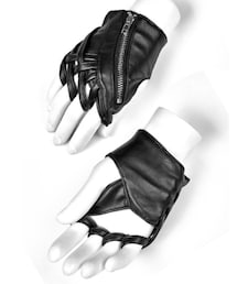 Punk Rave | Scarab Gloves are a gothic pair of sleeveless leather gloves(手袋)