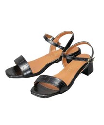 HK WORKS LONDON | 1790円＋税　しまむらです♪(サンダル)