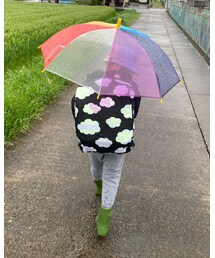 そらのすけ登校姿 | 雨の日は雲柄カバーをつけて登校!(その他)