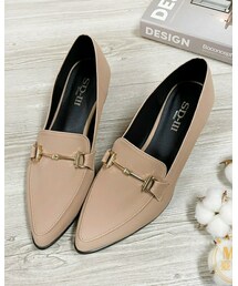 尖頭膚色跟鞋 | シューズ