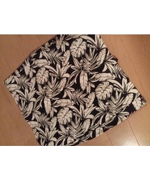 H&M | ヤシノキタイトミニ
(スカート)