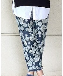 花柄クロップドパンツ✨ | デニムパンツ