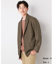 GU | テーラードジャケット