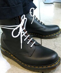 Dr. Martens | 8ホール(ブーツ)