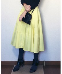 INED | スカート