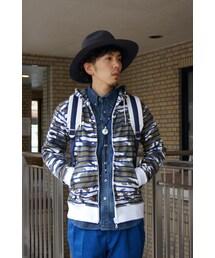 SOPHNET. | OVER PRINT BORDER ZIP UP PARKA(パーカー)
