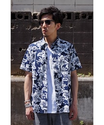 uniform experiment | S/S TROPICAL FLOWER STAR REGULAR COLLAR SHIRT(シャツ/ブラウス)