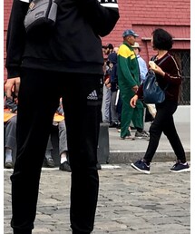 adidas | チノパンツ