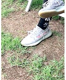 Yeezy | スニーカー