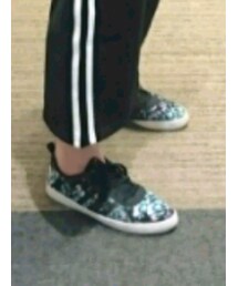 adidas | スニーカー