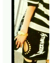 GLAD NEWS | スカート