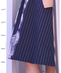 Te chichi | スカート