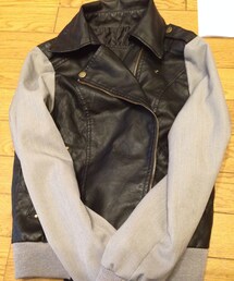 黒×灰色ライダースジャケット(ライダースジャケット)