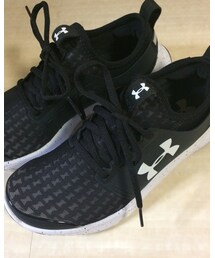 UNDER ARMOUR | スニーカー