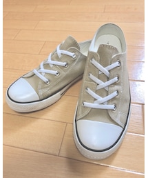 しまむら | 1500円(スニーカー)