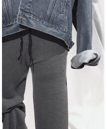 肆 | チノパンツ