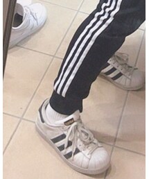 adidas | スニーカー