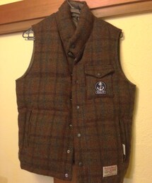 FIDELITY | フィデリティとハリスツイードのコラボ。
ダウンベストにしては可愛いなあと思い購入。(ダウンベスト)