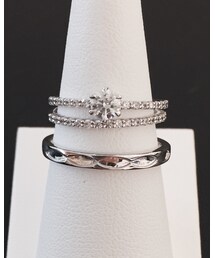 VENUS TEARS | 婚約指輪、ペア結婚指輪の3本セット【pt900】(リング)