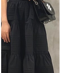 initial | スカート