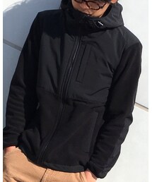 GU | マウンテンパーカー