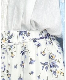 Te chichi | スカート