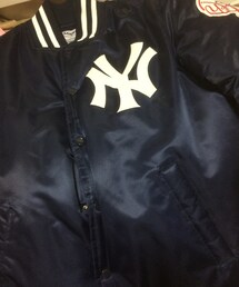 Majestic スタジアムジャケット ニューヨークヤンキース(ナイロンジャケット)