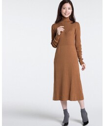 UNIQLO | ニットリブタートルネックワンピース(ワンピース)